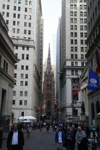 600px-wall_street_and_trinity_church_2014